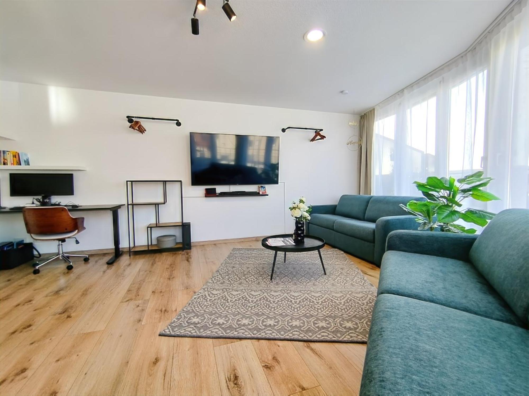 Ulmer Penthouse Fuer 7, Arbeitsplatz, Xxl-Dachterrasse, Grill, Wii Экстерьер фото